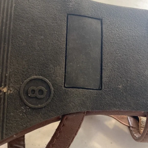 Stretchy Strap Ankle Sandals - Picture 9 of 10